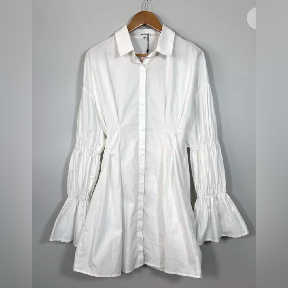NWT Misguided BUBBLE SLV SHIRT DRESS POPLIN black Sz 4 (cover pic white)